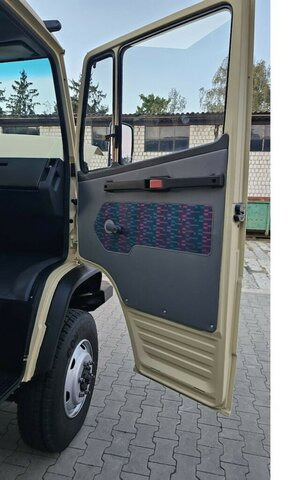 Lizing MERCEDES-BENZ 814 DA T2 Vario 4x4 Allrad... MERCEDES-BENZ 814 DA T2 Vario 4x4 Allrad...: slika 11