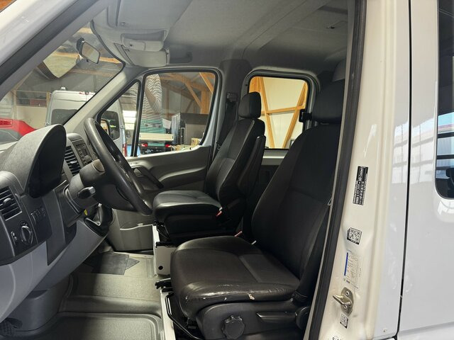 MERCEDES-BENZ Sprinter 316 CDI Doka 4x4 Allrad Plane - Dostavno vozilo sa ceradom, Dostavno vozilo sa duplom kabinom: slika 4 MERCEDES-BENZ Sprinter 316 CDI Doka 4x4 Allrad Plane - Dostavno vozilo sa ceradom, Dostavno vozilo sa duplom kabinom: slika 4
