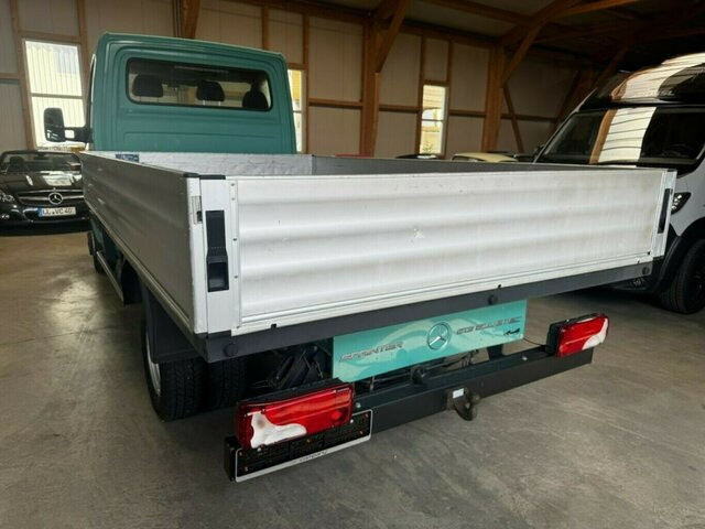 MERCEDES-BENZ Sprinter 513 CDI 4x4 Allrad Pritsche Top!... - Dostavno vozilo s ravnom platformom: slika 2 MERCEDES-BENZ Sprinter 513 CDI 4x4 Allrad Pritsche Top!... - Dostavno vozilo s ravnom platformom: slika 2