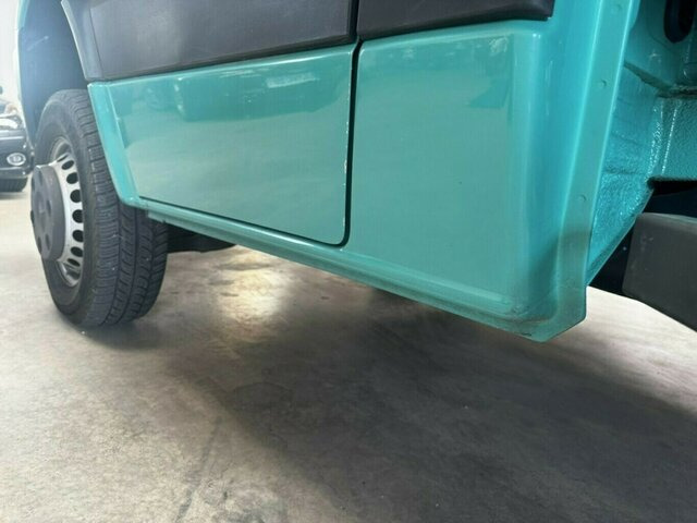 MERCEDES-BENZ Sprinter 513 CDI 4x4 Allrad Pritsche Top!... - Dostavno vozilo s ravnom platformom: slika 4 MERCEDES-BENZ Sprinter 513 CDI 4x4 Allrad Pritsche Top!... - Dostavno vozilo s ravnom platformom: slika 4