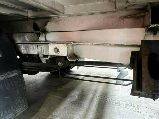 MERCEDES-BENZ Sprinter 516 CDI Müllwagen Hagemann Zöller - Kamion za smeće: slika 4 MERCEDES-BENZ Sprinter 516 CDI Müllwagen Hagemann Zöller - Kamion za smeće: slika 4