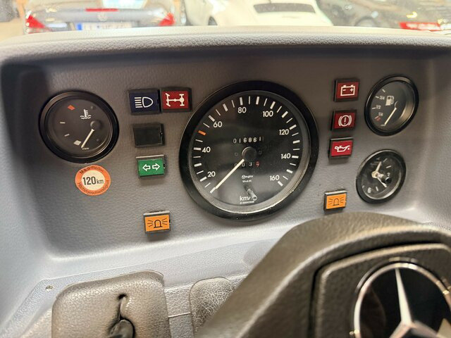 MERCEDES-BENZ T1 310 Bremer Doka perfekt!... - Dostavno vozilo sa zatvorenim sandukom, Korisno/ Posebno vozilo: slika 4 MERCEDES-BENZ T1 310 Bremer Doka perfekt!... - Dostavno vozilo sa zatvorenim sandukom, Korisno/ Posebno vozilo: slika 4