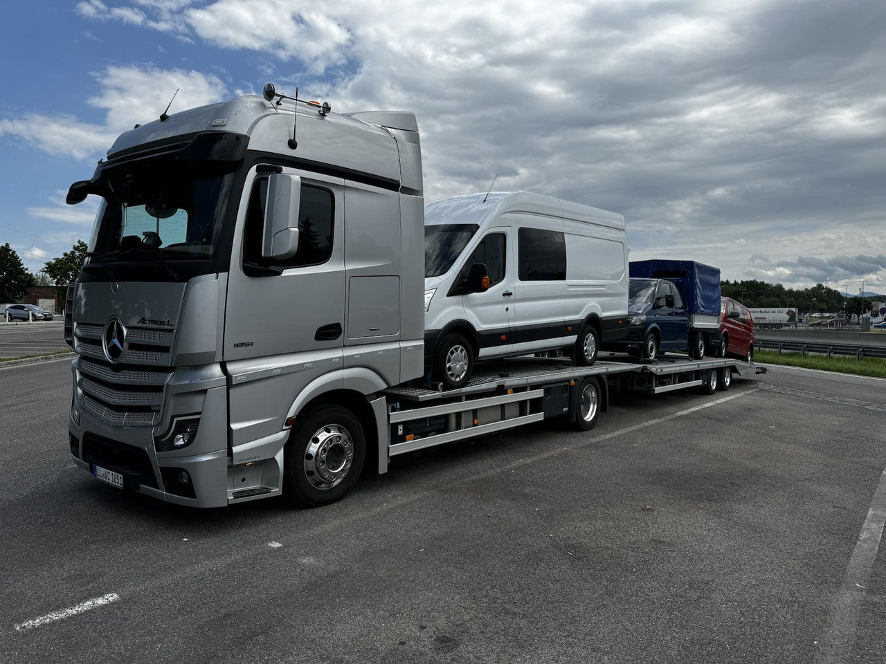 Mercedes-Benz Actros L 1851 FVG Autotransporter + Hänger - Kamion za prevoz automobila: slika 2 Mercedes-Benz Actros L 1851 FVG Autotransporter + Hänger - Kamion za prevoz automobila: slika 2
