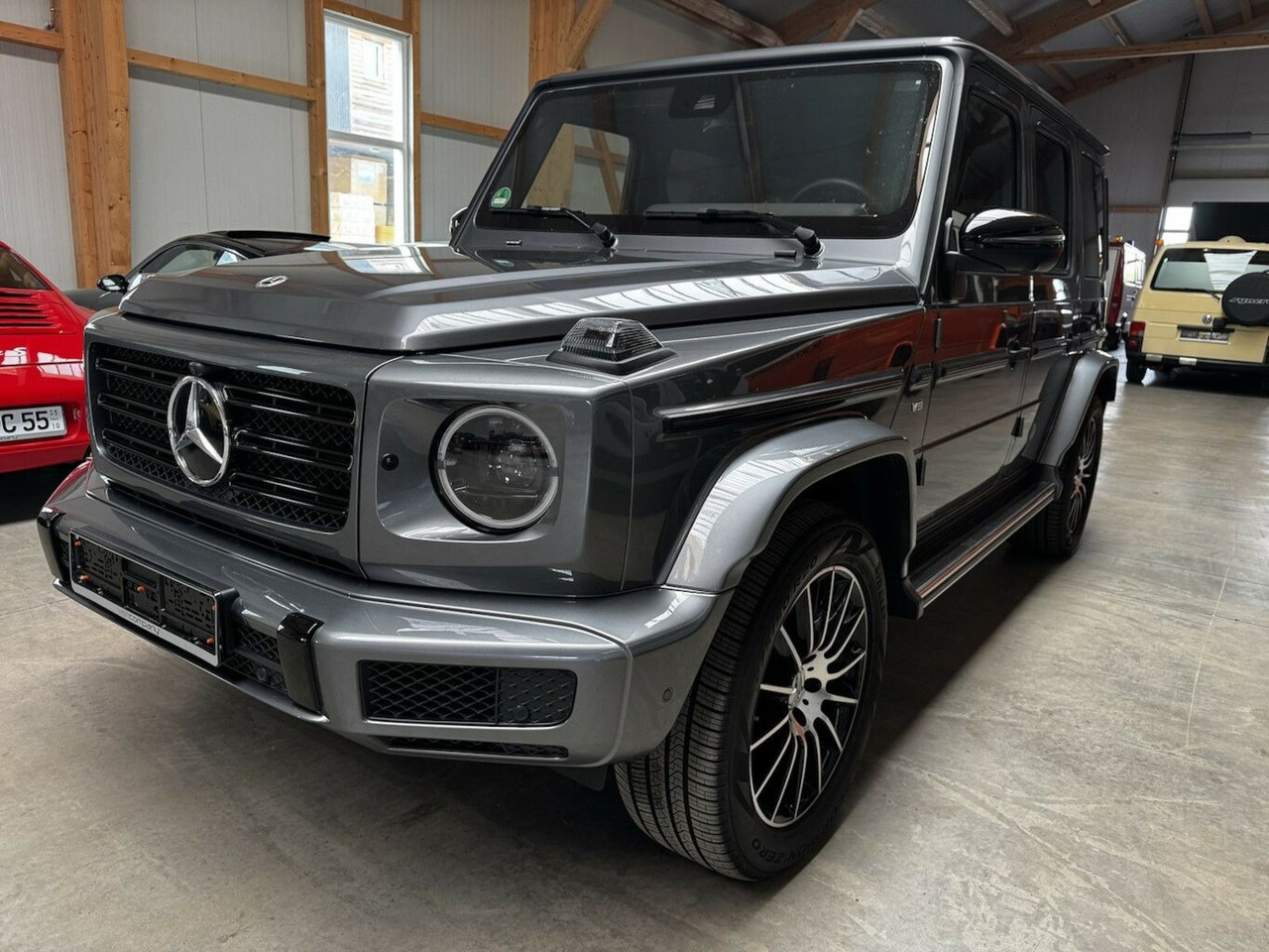 Mercedes-Benz G 500 V8 Vollausstattung 134000,- netto - SUV: slika 1 Mercedes-Benz G 500 V8 Vollausstattung 134000,- netto - SUV: slika 1