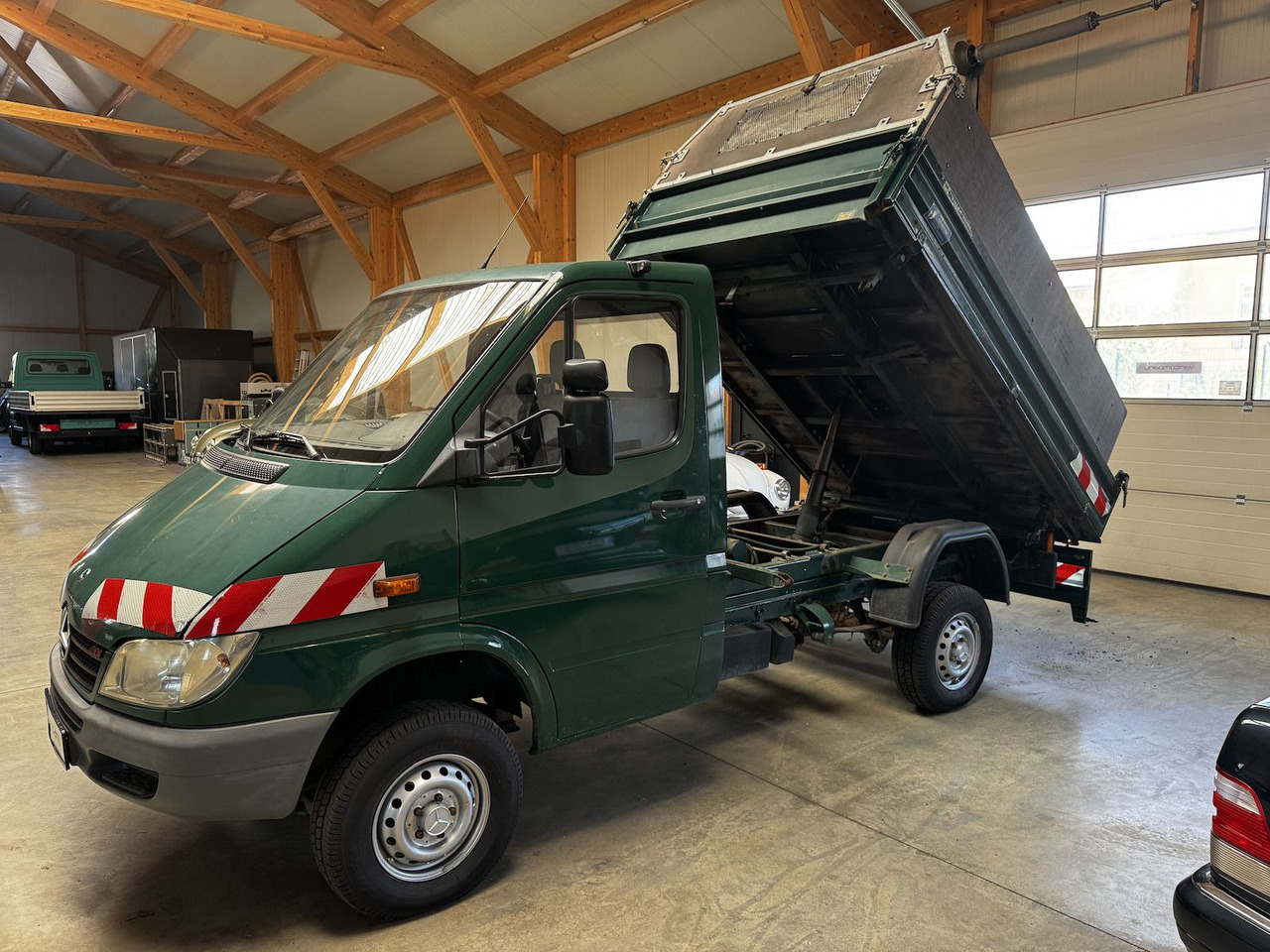 Mercedes-Benz Sprinter 311 CDI 4x4 Allrad 3-Seiten-Kipper - Dostavno vozilo kiper: slika 1 Mercedes-Benz Sprinter 311 CDI 4x4 Allrad 3-Seiten-Kipper - Dostavno vozilo kiper: slika 1