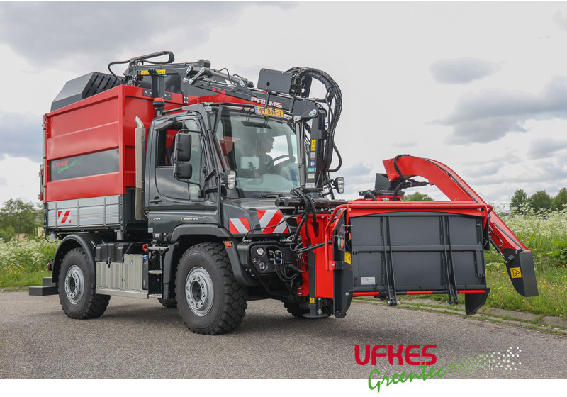 Mercedes-Benz Unimog U 427 Greentec woodchipper combi - Dostavno vozilo: slika 4 Mercedes-Benz Unimog U 427 Greentec woodchipper combi - Dostavno vozilo: slika 4