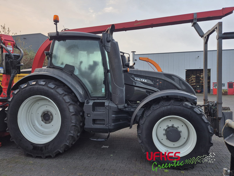 Valtra T 234 Direct TwinTrac - Traktor: slika 2 Valtra T 234 Direct TwinTrac - Traktor: slika 2