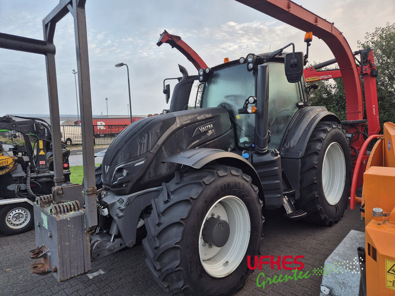 Valtra T 234 Direct TwinTrac - Traktor: slika 1 Valtra T 234 Direct TwinTrac - Traktor: slika 1