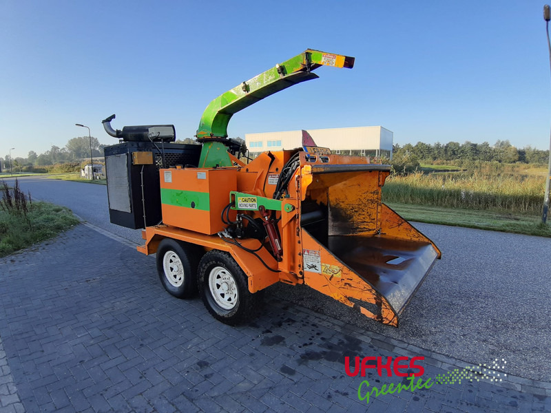 Woodsman 18 XX - Strugač za drvo: slika 1 Woodsman 18 XX - Strugač za drvo: slika 1