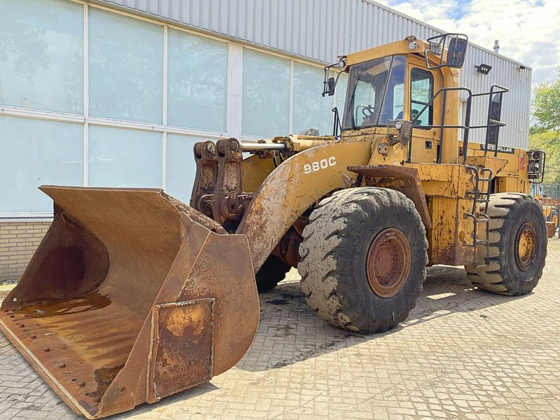 Cat 980C - Utovarivač točkaš: slika 4 Cat 980C - Utovarivač točkaš: slika 4