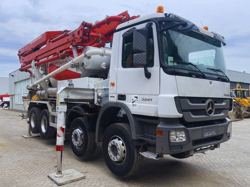 Mercedes-Benz Actros 3241 Putzmeister M24/3 2013 8X4 - Mikser za beton: slika 2 Mercedes-Benz Actros 3241 Putzmeister M24/3 2013 8X4 - Mikser za beton: slika 2