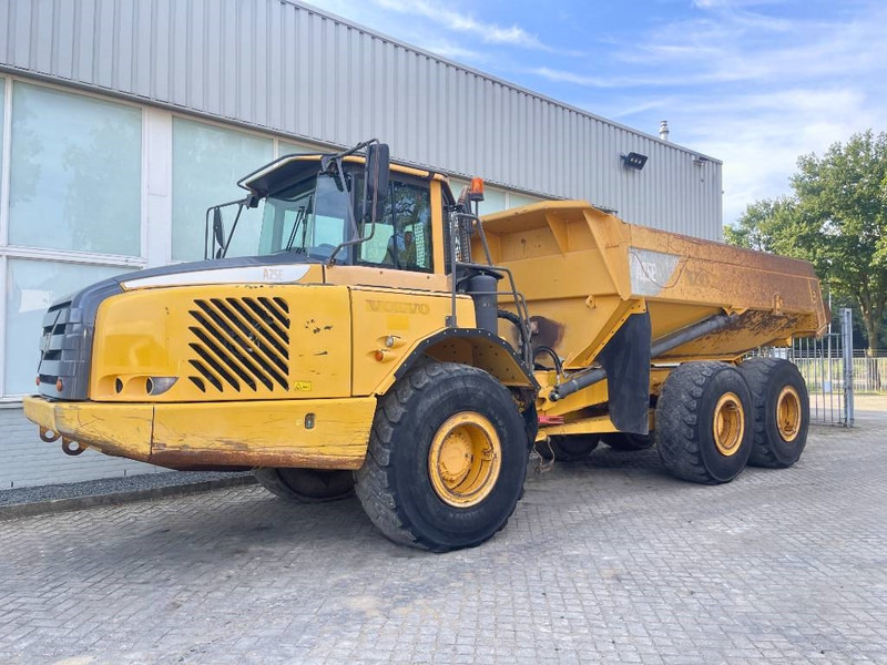 Volvo A25E - Zglobni kiper: slika 4 Volvo A25E - Zglobni kiper: slika 4