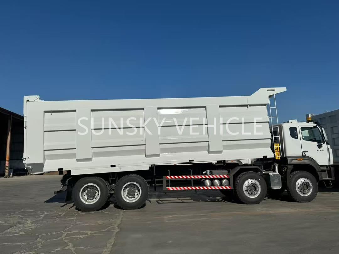 HOHAN Brand New 8X4 400HP Dump Truck - Istovarivač: slika 1 HOHAN Brand New 8X4 400HP Dump Truck - Istovarivač: slika 1
