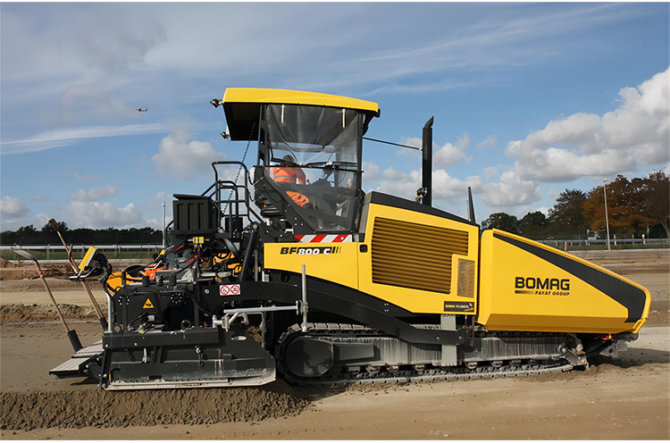 BOMAG BF800C Asphalt Paver Machine Used Asphalt Paver - Asfaltni finišer: slika 1 BOMAG BF800C Asphalt Paver Machine Used Asphalt Paver - Asfaltni finišer: slika 1
