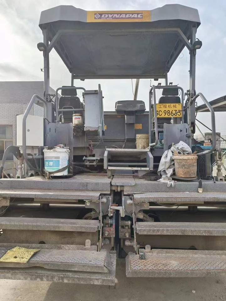 DYNAPAC F3030 Used Asphalt Paver For Sale - Asfaltni finišer: slika 5 DYNAPAC F3030 Used Asphalt Paver For Sale - Asfaltni finišer: slika 5