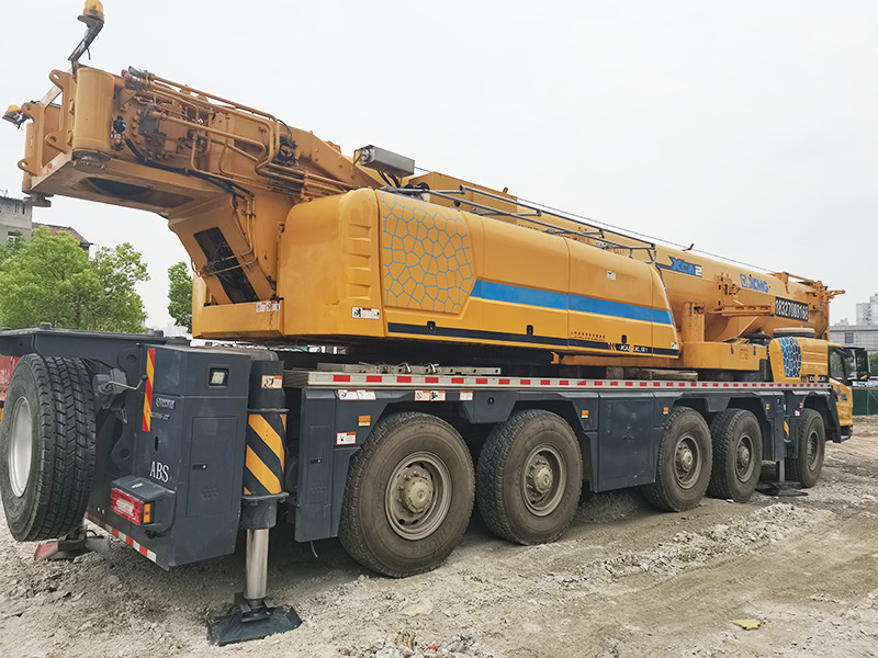 Građevinska mašina xcmg 2024 used XCA130L8C_1 Hydraulic retraction all terrain crane: slika 7