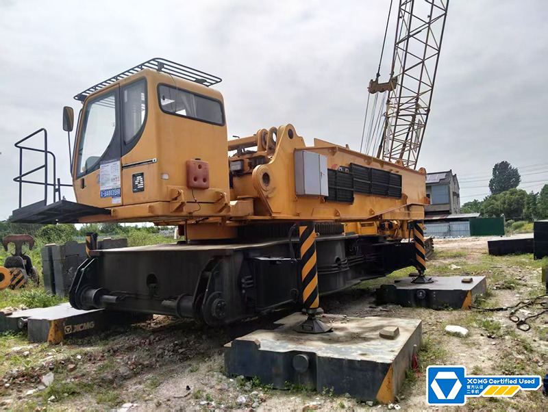 XCMG 500ton second hand XGC500 used hoist machine price - Kran guseničar: slika 2 XCMG 500ton second hand XGC500 used hoist machine price - Kran guseničar: slika 2