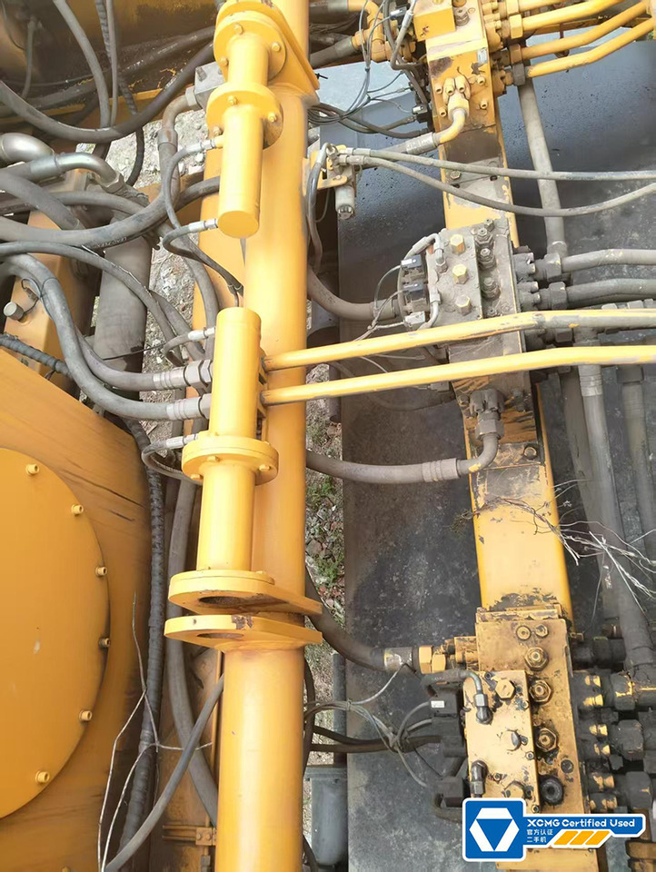 Kran guseničar XCMG 500ton second hand XGC500 used hoist machine price: slika 7 Kran guseničar XCMG 500ton second hand XGC500 used hoist machine price: slika 7