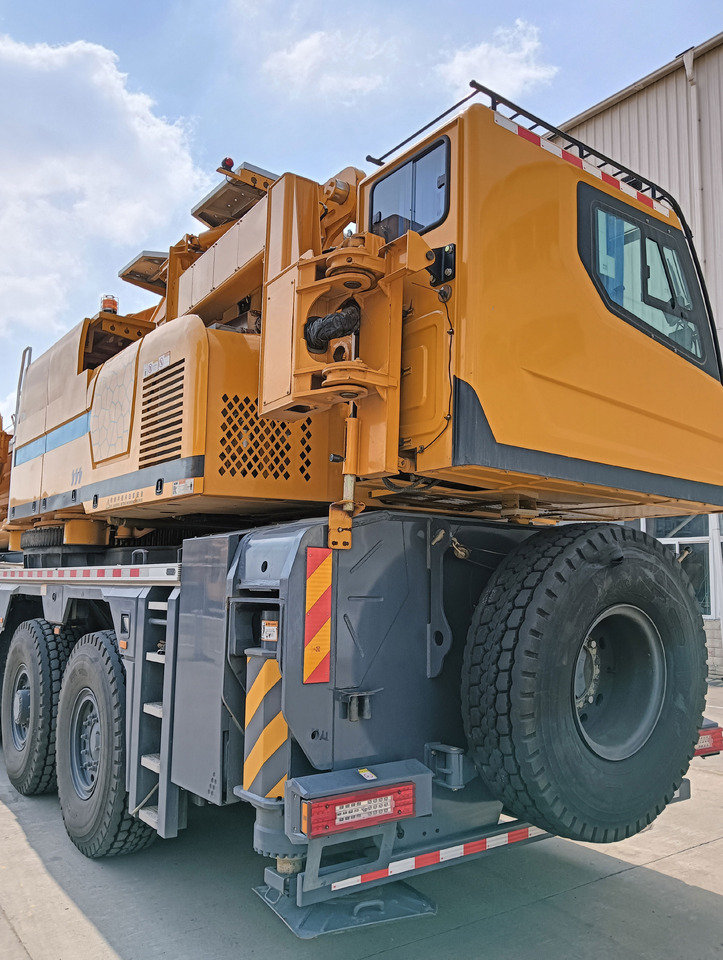 XCMG Manufacturer Second Hand Hydraulic Crane XCA600 600 Ton All Terrain Cranes Price - Autokran za sve terene: slika 3 XCMG Manufacturer Second Hand Hydraulic Crane XCA600 600 Ton All Terrain Cranes Price - Autokran za sve terene: slika 3