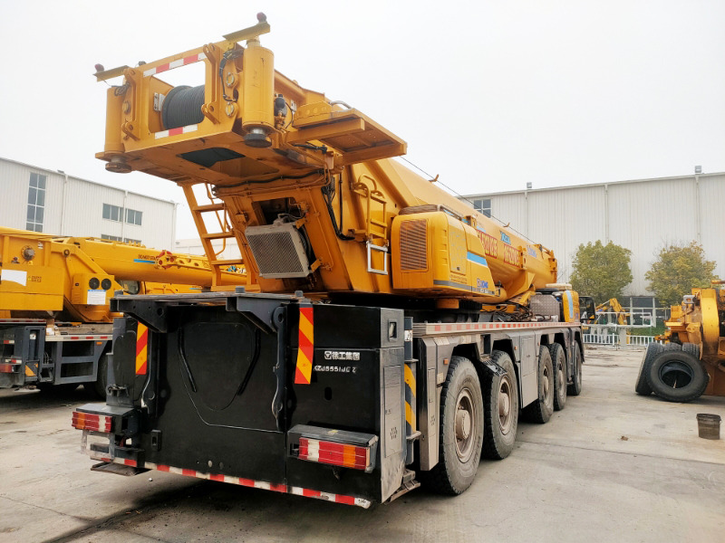 XCMG Official 130t Second Hand All Terrain Mobile Crane XCA130L8C Hydraulic Arm Crane Price List - Autokran za sve terene: slika 3 XCMG Official 130t Second Hand All Terrain Mobile Crane XCA130L8C Hydraulic Arm Crane Price List - Autokran za sve terene: slika 3
