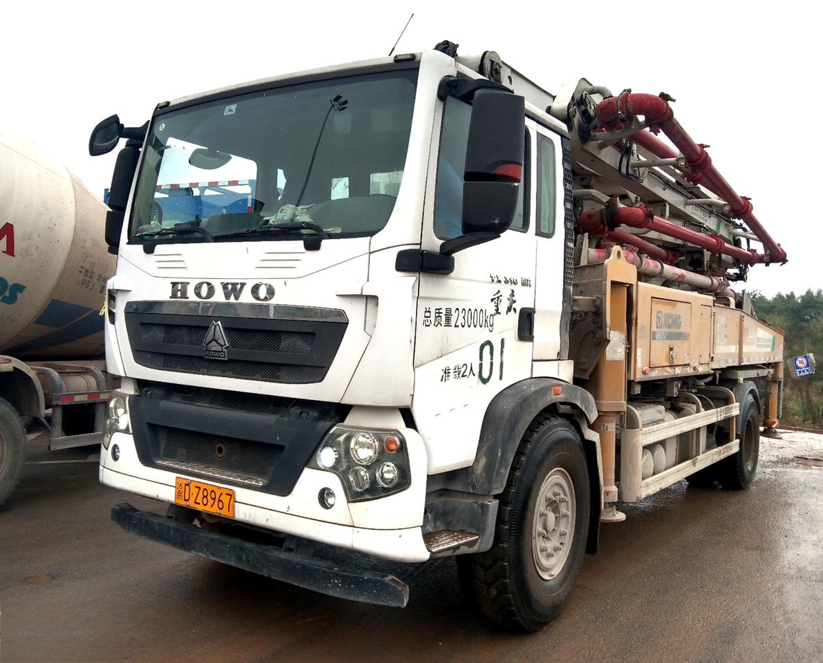 XCMG Official Concrete Machinery HB37V 37m Used Concrete Pump Truck With High Quality - Auto pumpa za beton: slika 3 XCMG Official Concrete Machinery HB37V 37m Used Concrete Pump Truck With High Quality - Auto pumpa za beton: slika 3