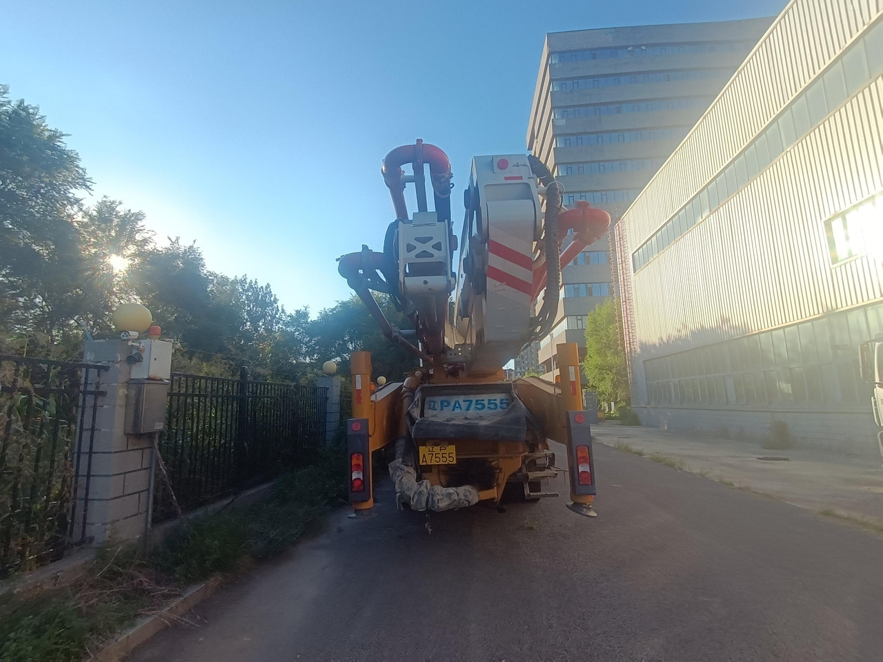 XCMG Official Concrete Machinery Pump HB58V Used Cement Pump Truck For Sale - Auto pumpa za beton: slika 4 XCMG Official Concrete Machinery Pump HB58V Used Cement Pump Truck For Sale - Auto pumpa za beton: slika 4