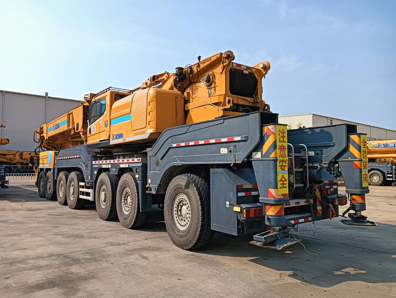 XCMG Official Second Hand 500 Ton Truck Crane XCA500 All Terrain Crane - Autokran za sve terene: slika 3 XCMG Official Second Hand 500 Ton Truck Crane XCA500 All Terrain Crane - Autokran za sve terene: slika 3