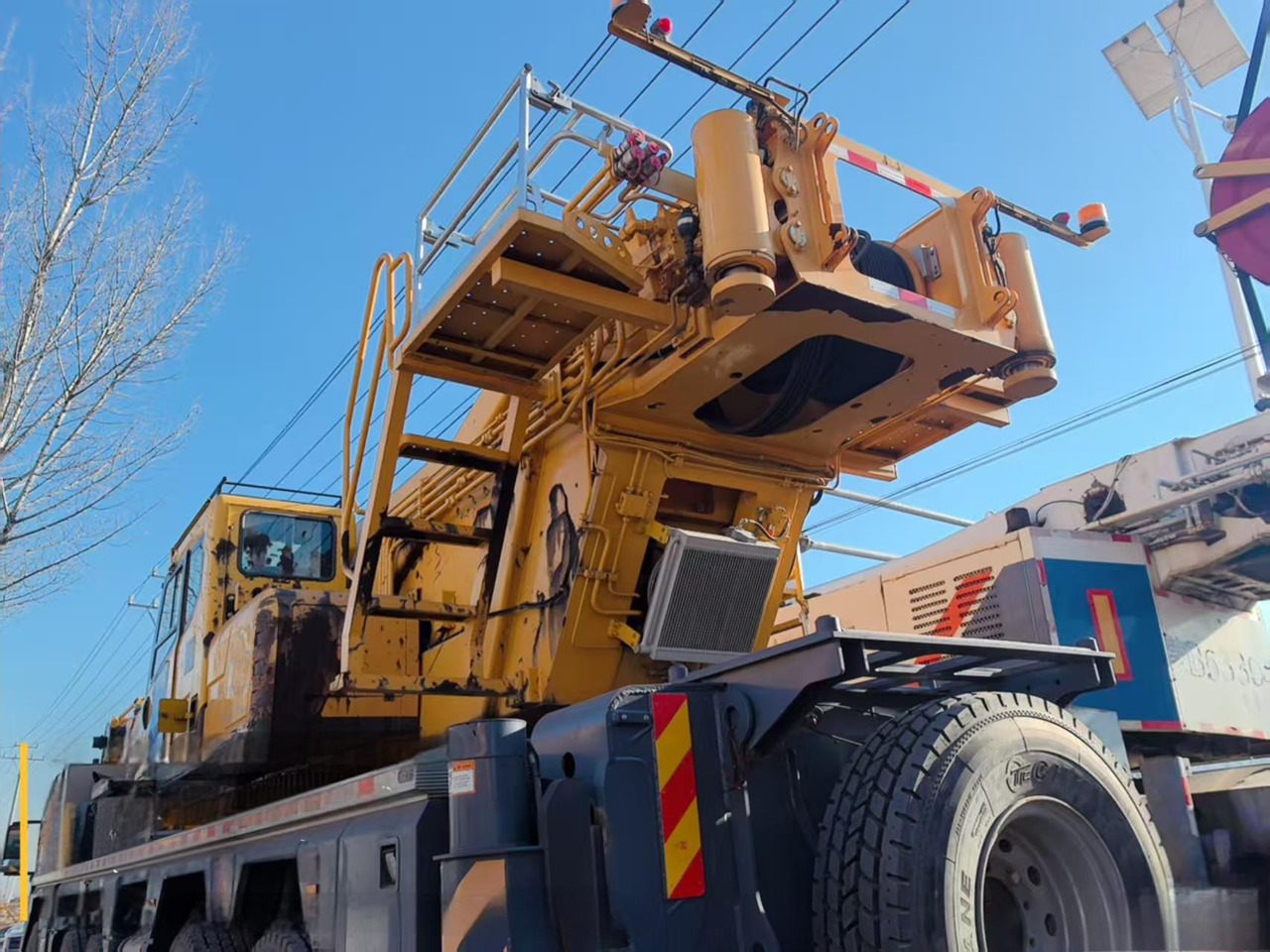 XCMG Official Second Hand Pickup Truck Crane XCA130L8C 130Ton Used All Terrain Cranes Hot Sale - Autokran za sve terene: slika 3 XCMG Official Second Hand Pickup Truck Crane XCA130L8C 130Ton Used All Terrain Cranes Hot Sale - Autokran za sve terene: slika 3