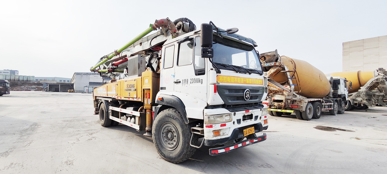 XCMG Official Used Concrete Pump Truck HB37V 37 Meters Cement Pump Machine Price For Sale - Auto pumpa za beton: slika 2 XCMG Official Used Concrete Pump Truck HB37V 37 Meters Cement Pump Machine Price For Sale - Auto pumpa za beton: slika 2