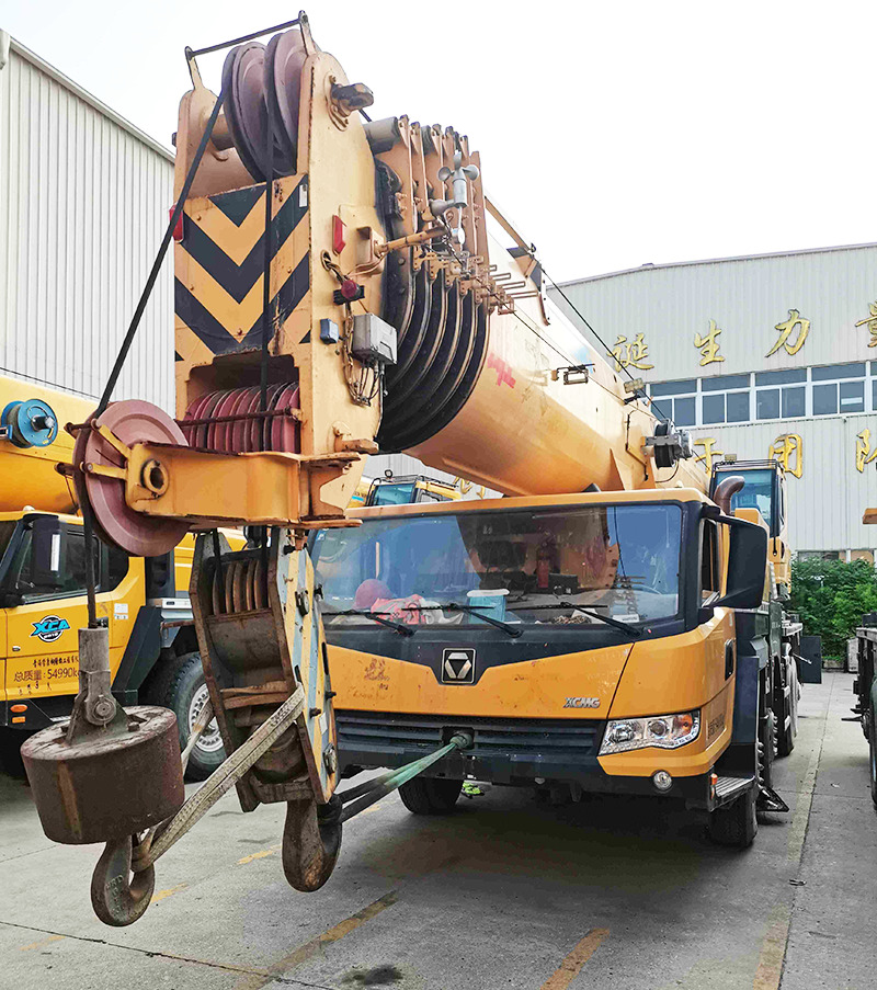 XCMG QY95K7C 90ton 95ton second hand hydraulic crane price - Autodizalica: slika 2 XCMG QY95K7C 90ton 95ton second hand hydraulic crane price - Autodizalica: slika 2