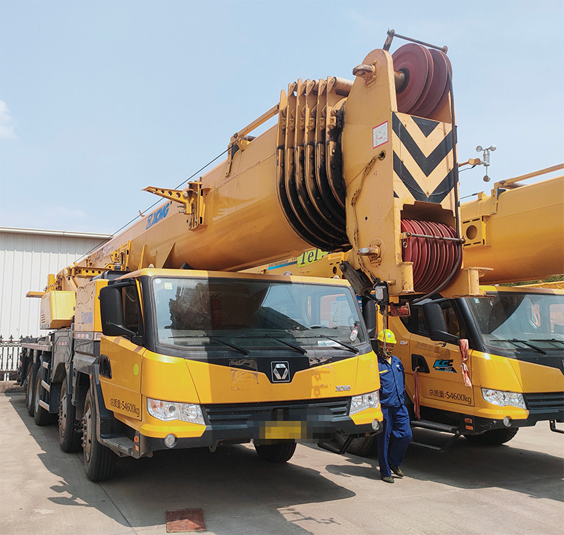 XCMG QY95K7C 95ton mobile truck crane 2021 price - Autodizalica: slika 2 XCMG QY95K7C 95ton mobile truck crane 2021 price - Autodizalica: slika 2