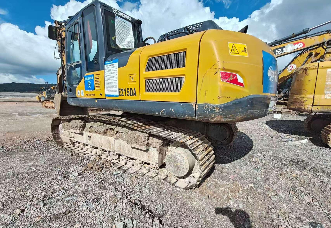 XCMG XE215DA hot sale used excavator hydraulic 21ton price - Bager guseničar: slika 4 XCMG XE215DA hot sale used excavator hydraulic 21ton price - Bager guseničar: slika 4
