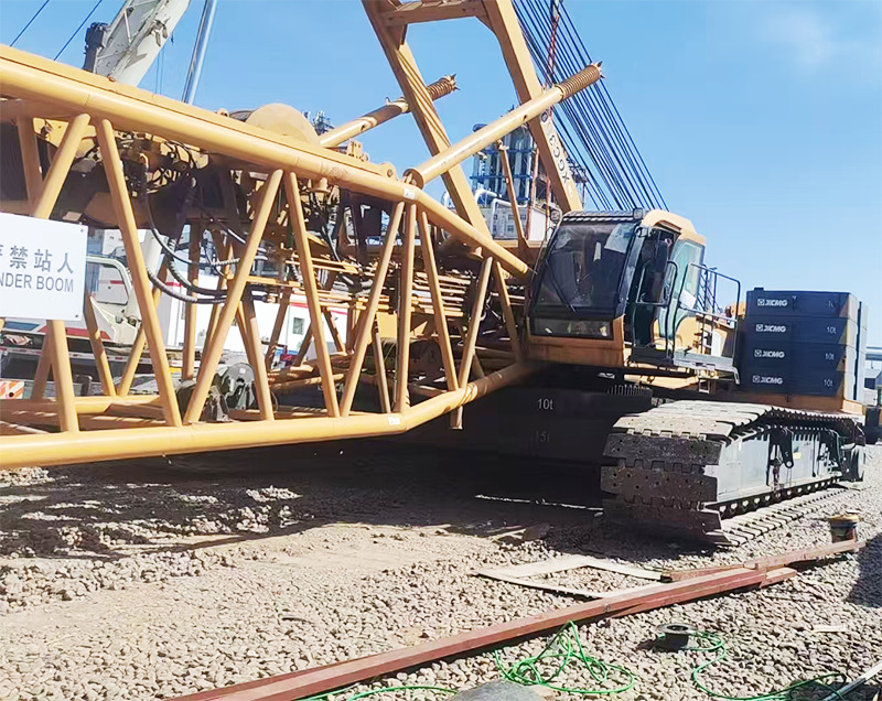 XCMG XGC300 used 300 tons crawler crane for sale - Kran guseničar: slika 3 XCMG XGC300 used 300 tons crawler crane for sale - Kran guseničar: slika 3