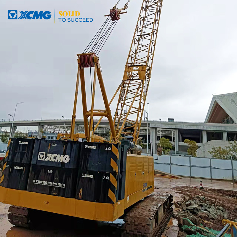 XCMG XGC55 55ton used small crawler crane price - Kran guseničar: slika 1 XCMG XGC55 55ton used small crawler crane price - Kran guseničar: slika 1