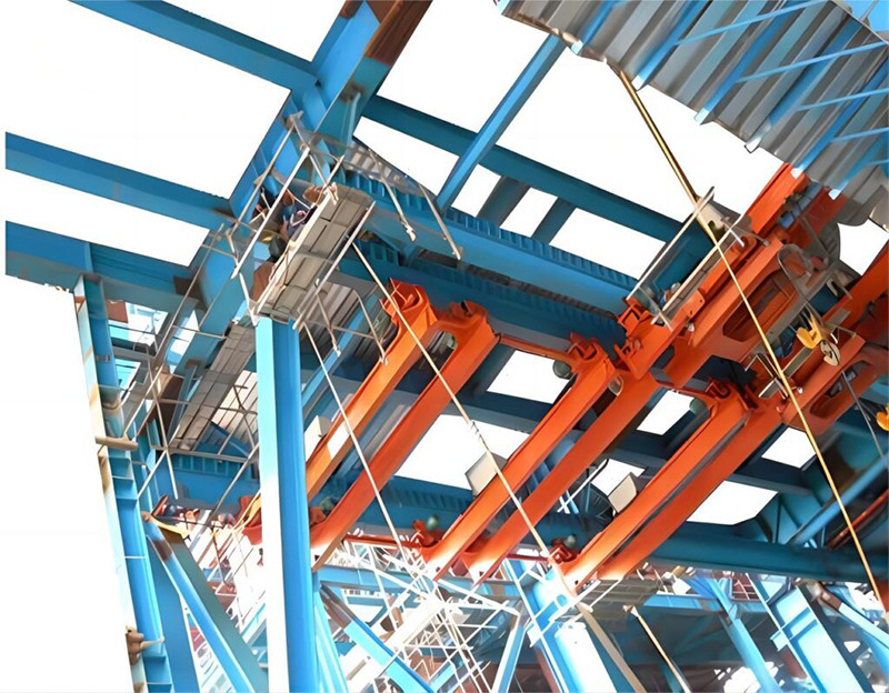 XCMG electric double-girder suspension rail-crossing crane - Portalni kran: slika 2 XCMG electric double-girder suspension rail-crossing crane - Portalni kran: slika 2