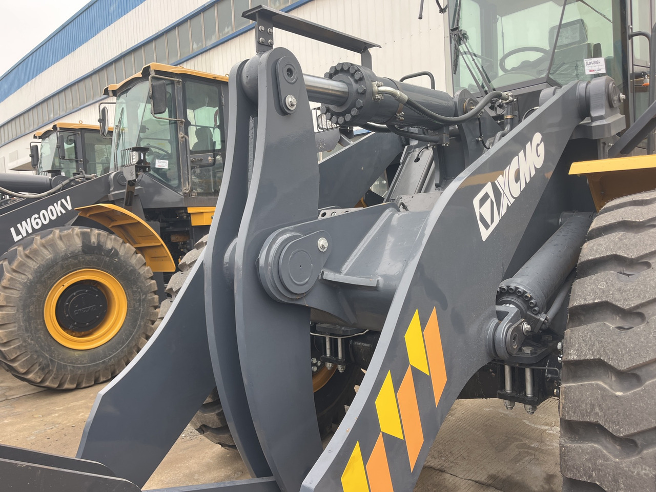 Utovarivač točkaš XCMG hot sale 5ton used wheel loader Zl50gv price: slika 10 Utovarivač točkaš XCMG hot sale 5ton used wheel loader Zl50gv price: slika 10