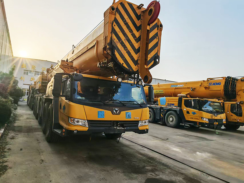 XCMG used XCA460 460ton mobile hydraulic all terrain crane price - Autokran za sve terene: slika 4 XCMG used XCA460 460ton mobile hydraulic all terrain crane price - Autokran za sve terene: slika 4