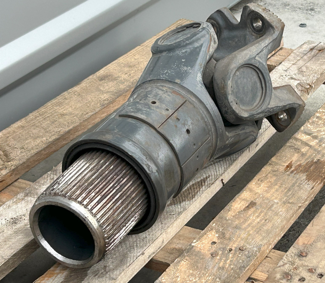 Kardansko vratilo DAF CF EURO 6 440 DRIVE SHAFT LENGTH 1640 MM: slika 10 Kardansko vratilo DAF CF EURO 6 440 DRIVE SHAFT LENGTH 1640 MM: slika 10