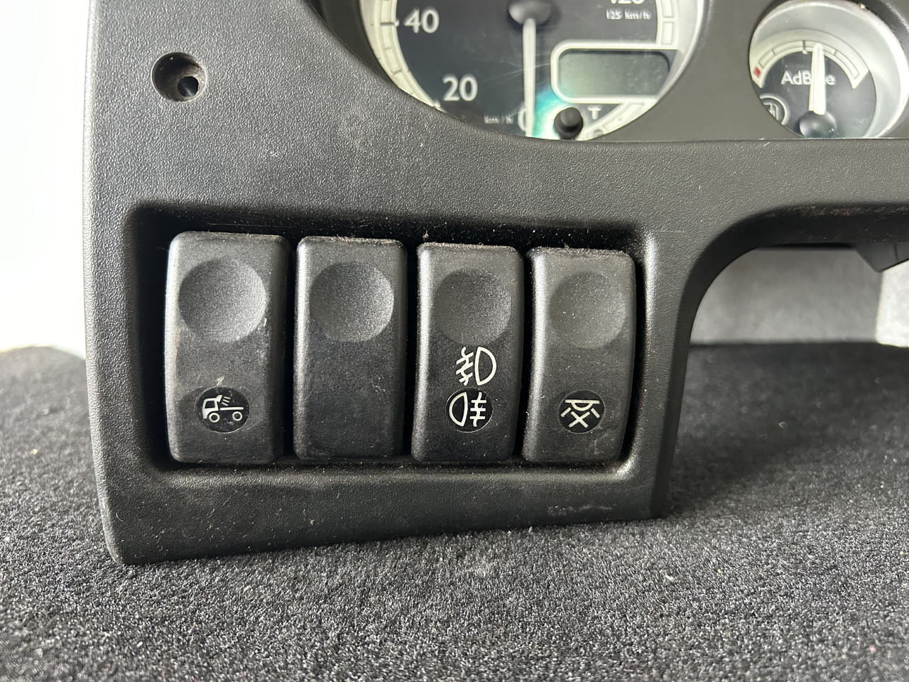 DAF COUNTER DAF XF 105 1789469 - Komandna tabla: slika 2 DAF COUNTER DAF XF 105 1789469 - Komandna tabla: slika 2