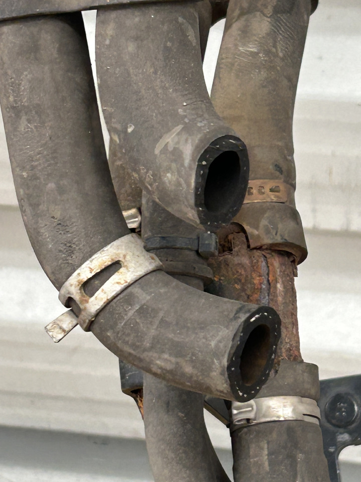 DAF TUBE THREE-WAY VALVE WEBASTO WATER 9036682 - Deo klima uređaja: slika 4 DAF TUBE THREE-WAY VALVE WEBASTO WATER 9036682 - Deo klima uređaja: slika 4