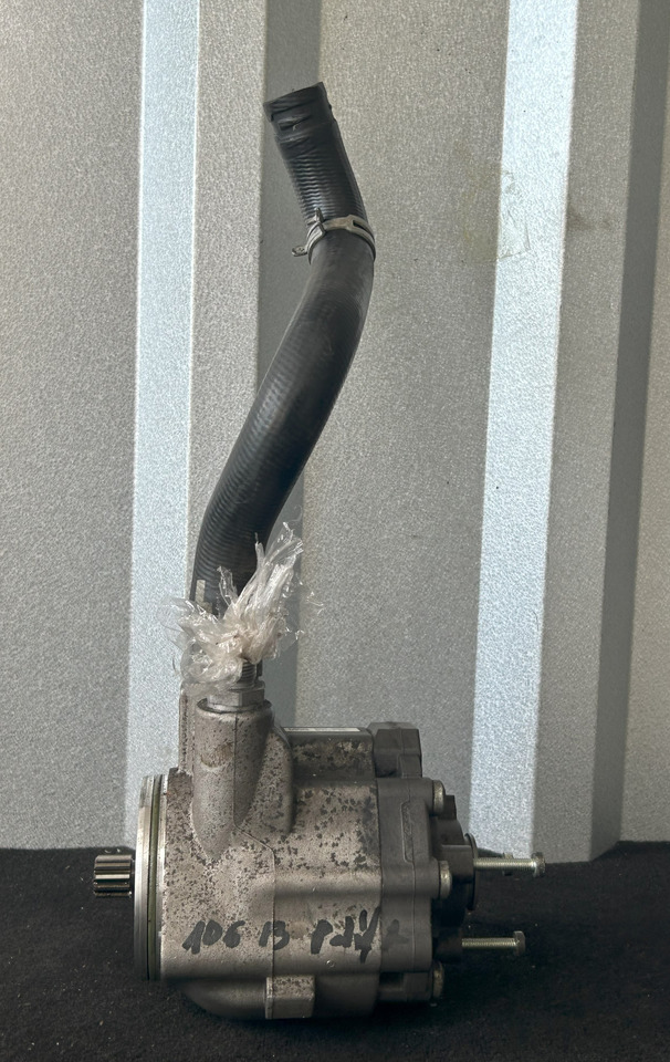 DAF XF 106 480 POWER STEERING PUMP - Upravljačka pumpa: slika 1 DAF XF 106 480 POWER STEERING PUMP - Upravljačka pumpa: slika 1