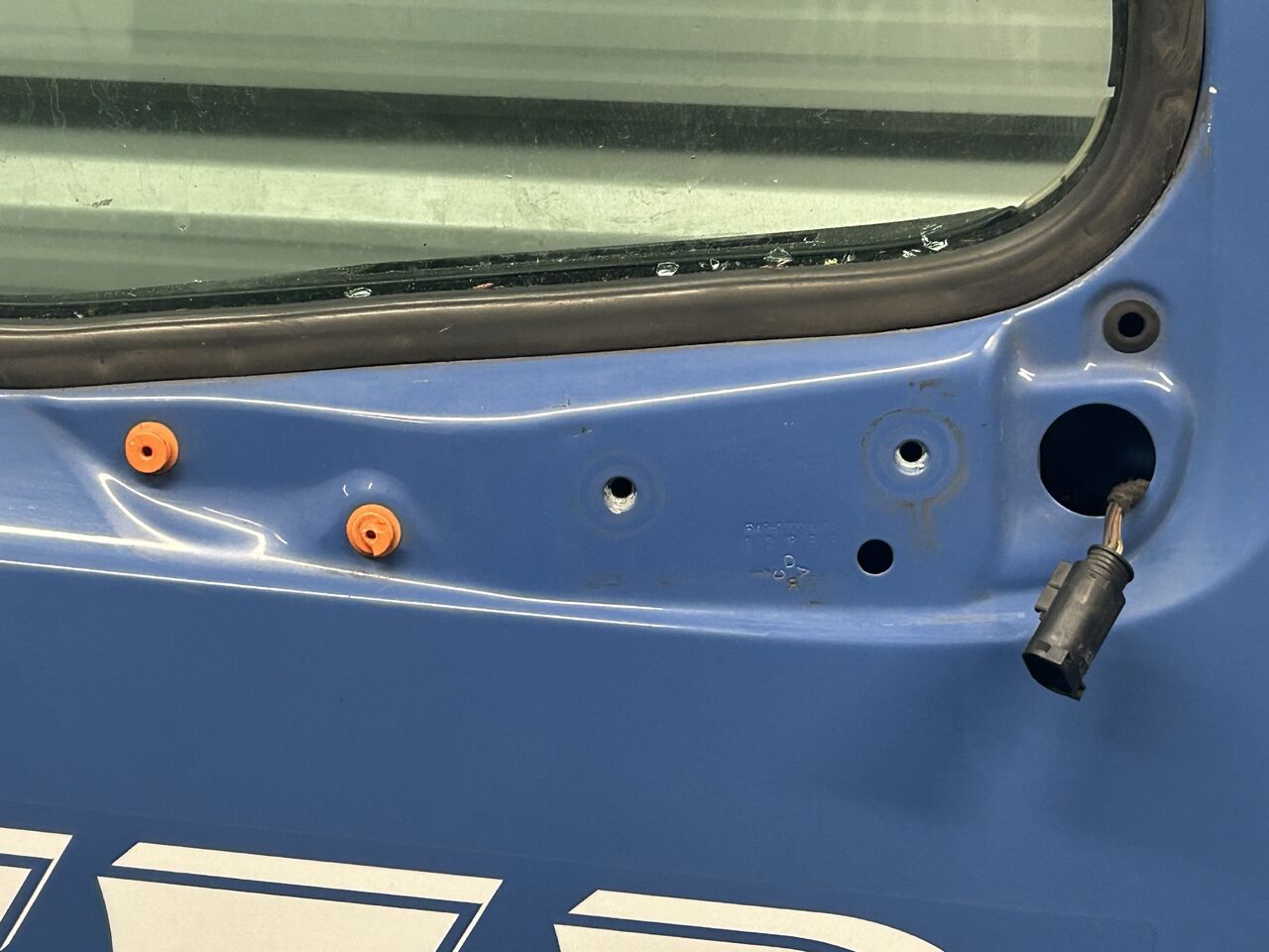 MERCEDES ACTROS MP4 DOOR RIGHT EITH RAMP MIRROR - Vrata i delovi: slika 3 MERCEDES ACTROS MP4 DOOR RIGHT EITH RAMP MIRROR - Vrata i delovi: slika 3
