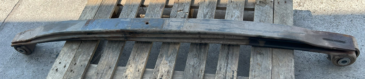 MERCEDES-BENZ 3-LEAF SPRING FRONT FOR MERCEDES AROCS MP4 - Čelična suspenzija: slika 4 MERCEDES-BENZ 3-LEAF SPRING FRONT FOR MERCEDES AROCS MP4 - Čelična suspenzija: slika 4