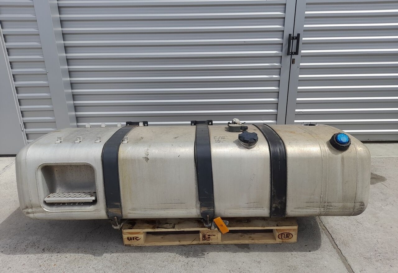 Mercedes-Benz ACTROS MP4 660L A9604703501 Mercedes-Benz truck - Rezervoar za gorivo za Kamion: slika 1 Mercedes-Benz ACTROS MP4 660L A9604703501 Mercedes-Benz truck - Rezervoar za gorivo za Kamion: slika 1