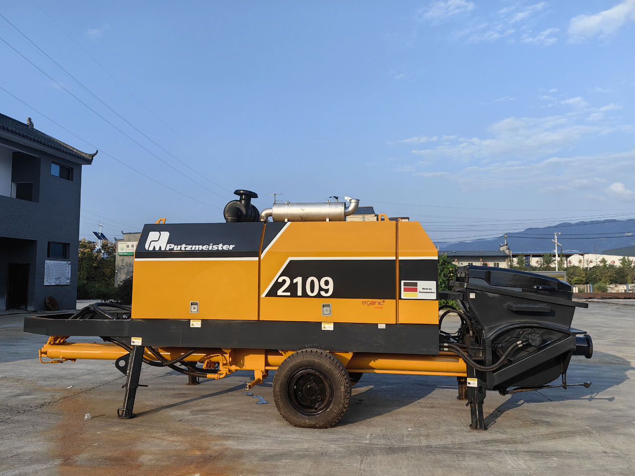 Putzmeister 2013 putzmeist BSA2109H-D Stationary concrete pump【ACHIEVE】TOP CONDITION!!! - Stacionarna pumpa za beton: slika 1 Putzmeister 2013 putzmeist BSA2109H-D Stationary concrete pump【ACHIEVE】TOP CONDITION!!! - Stacionarna pumpa za beton: slika 1