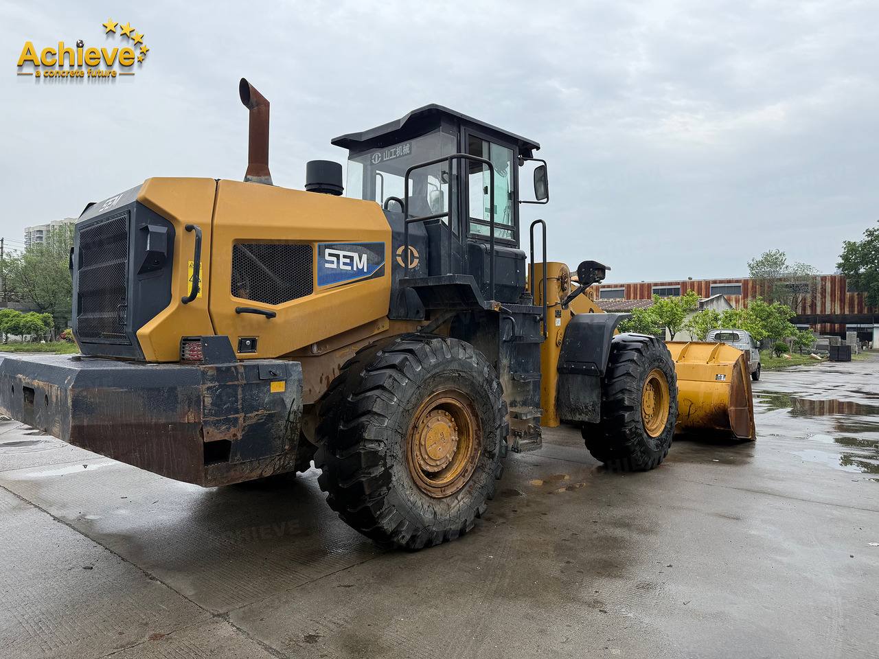 SEM 2023 655F Rated load capacity: 5,000kg Operating weight: 16,360kg Rated power: 170kW 【ACHIEVE】 TOP CONDITION!!! - Bager guseničar: slika 3 SEM 2023 655F Rated load capacity: 5,000kg Operating weight: 16,360kg Rated power: 170kW 【ACHIEVE】 TOP CONDITION!!! - Bager guseničar: slika 3