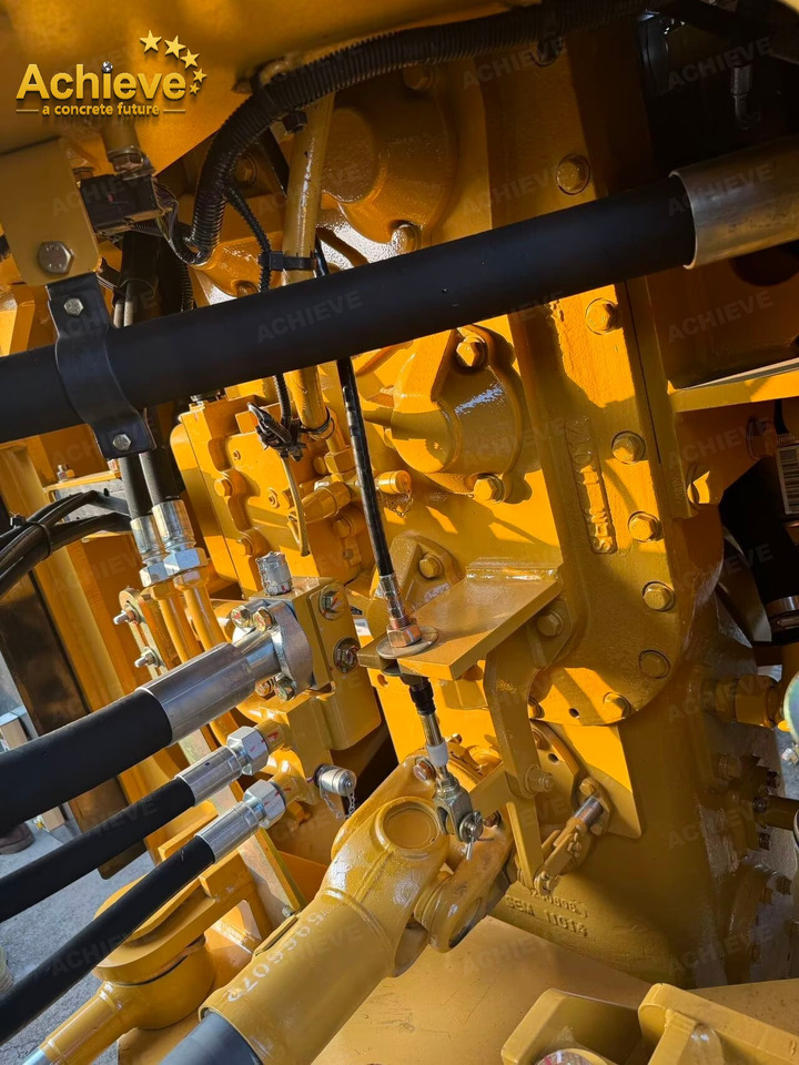 SEM SEM 665F Rated Payload: 5,500 kg Bucket Capacity: 2.6-5 m³ 17,385 kg【ACHIEVE】 TOP CONDITION!!! - Utovarivač točkaš: slika 5 SEM SEM 665F Rated Payload: 5,500 kg Bucket Capacity: 2.6-5 m³ 17,385 kg【ACHIEVE】 TOP CONDITION!!! - Utovarivač točkaš: slika 5