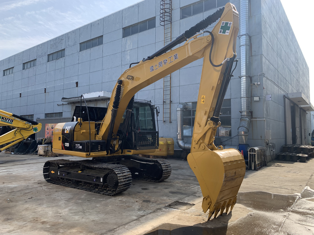 Caterpillar 12 ton Excavator Used Condition CAT 312D Good Price - Bager guseničar: slika 4 Caterpillar 12 ton Excavator Used Condition CAT 312D Good Price - Bager guseničar: slika 4