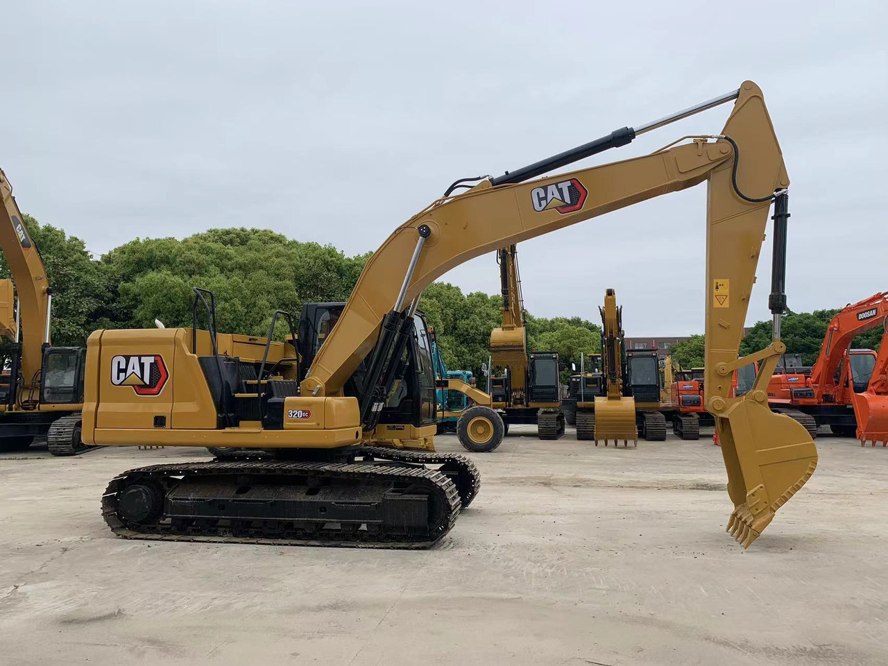 Caterpillar 320GC, 320GX Excellent Condition Used CAT Excavator - Bager guseničar: slika 1 Caterpillar 320GC, 320GX Excellent Condition Used CAT Excavator - Bager guseničar: slika 1
