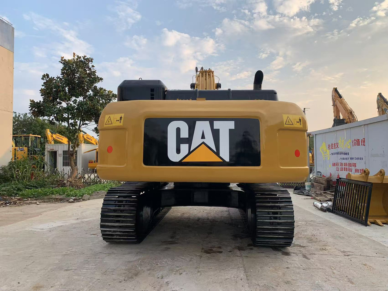 Caterpillar 336D, 330D Excellent Condition Heavy Mining Excavator Machine - Bager guseničar: slika 3 Caterpillar 336D, 330D Excellent Condition Heavy Mining Excavator Machine - Bager guseničar: slika 3